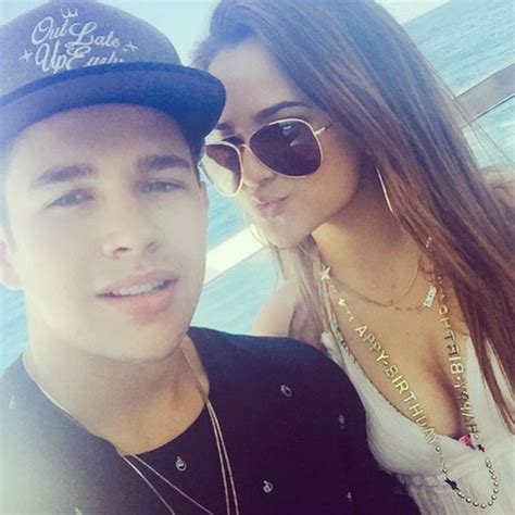 Are austin mahone and becky g dating